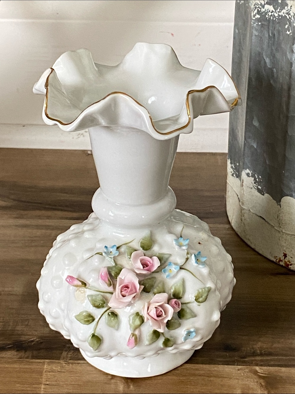 White Porcelain Ruffled Vase with Pink Rose Appliqués and Gold Trim